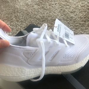 Adidas ULTRABOOST 21 Men’s - size US7